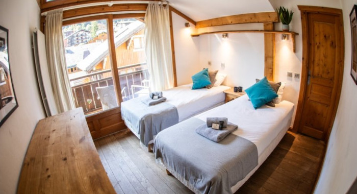 Atlas Sky Apartment, Morzine ski chalet, image 3